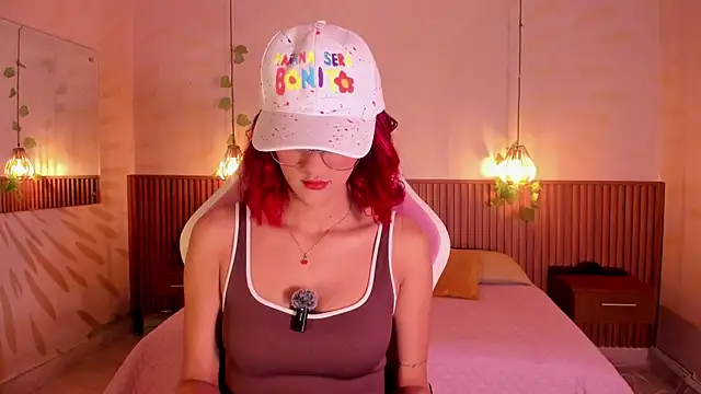 daphne courtis online show from 02/10/26, 03:16