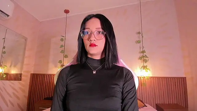 Snapshot of daphne_courtis chatting on 06/22/26, 03:01 daphne courtis online show from 06/22/26, 03:01