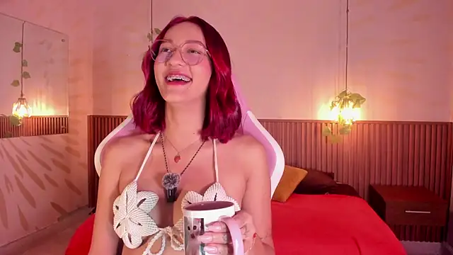 daphne courtis online show from 01/14/26, 03:10