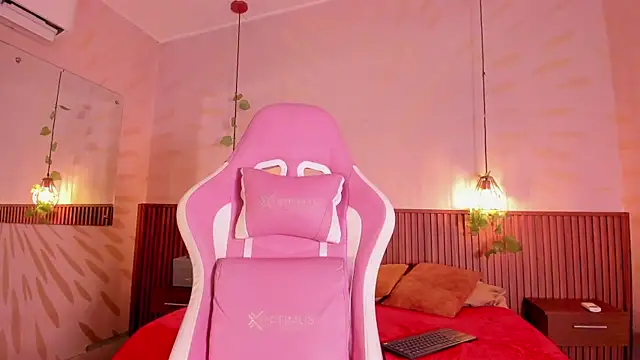 daphne courtis online show from 03/02/26, 05:08