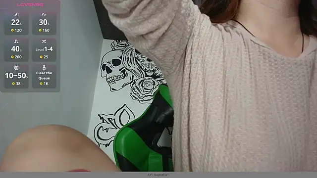 ImSophieFox online show from 04/11/26, 07:45