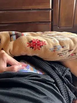 rrrrrriyyffhyeeee online show from 04/06/26, 04:41