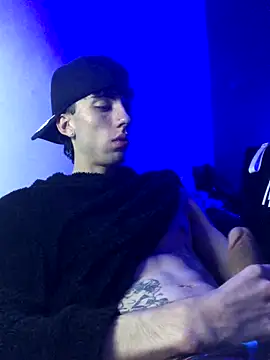 redmen69 online show from 10/08/25, 11:01