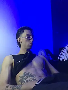 redmen69 online show from 03/03/26, 03:57