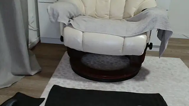 Milo9210 online show from 04/16/26, 09:39