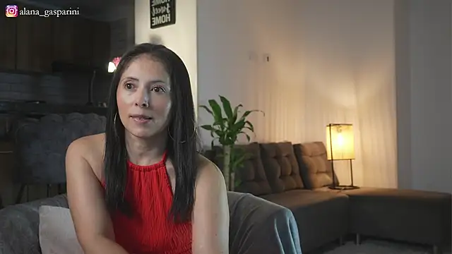 alana gasparini online show from 11/28/25, 02:23