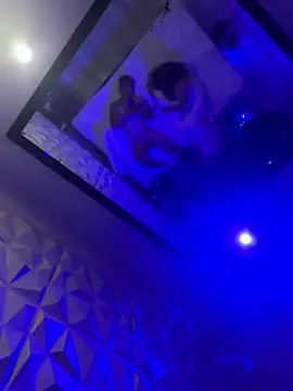 Helo3999 online show from 11/15/25, 09:02