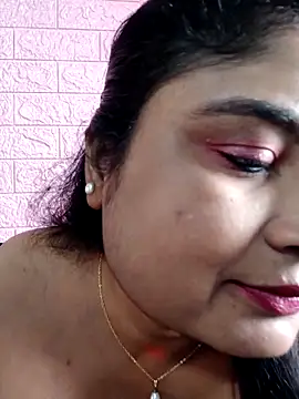 hornyriyanka online show from 11/01/25, 02:29