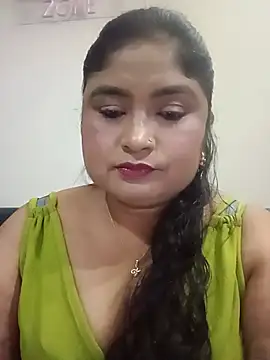 Snapshot of hornyriyanka chatting on 07/01/26, 02:56 hornyriyanka online show from 07/01/26, 02:56
