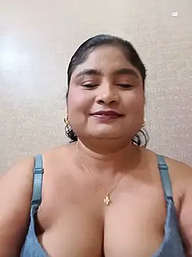 Snapshot of hornyriyanka chatting on 07/20/26, 03:03 hornyriyanka online show from 07/20/26, 03:03
