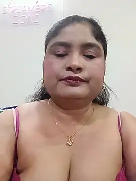 Snapshot of hornyriyanka chatting on 07/21/26, 02:25 hornyriyanka online show from 07/21/26, 02:25