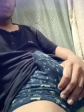 zebba12 online show from 10/22/25, 05:56