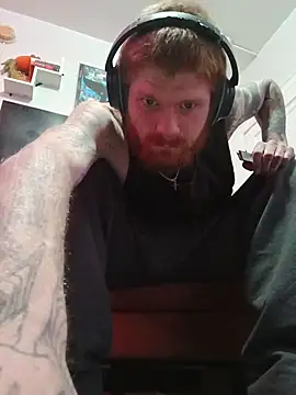 Snapshot of Magnetic127 chatting on 11/29/25, 09:48 Magnetic127 online show from 11/29/25, 09:48