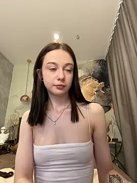 MiraXS online show from 05/05/26, 10:57