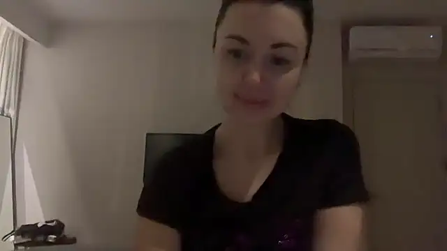 Gilin1 online show from 12/18/25, 08:56