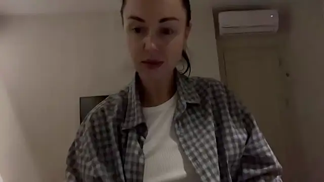 Gilin1 online show from 10/09/25, 06:41