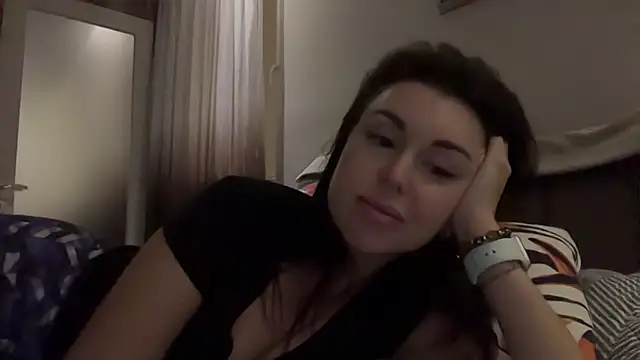 Gilin1 online show from 11/03/25, 07:39