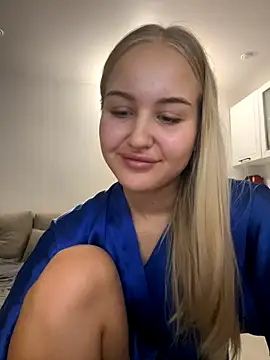 CandyVice online show from 11/08/25, 04:21