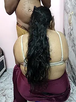 dhanshri143 online show from 06/16/26, 03:23