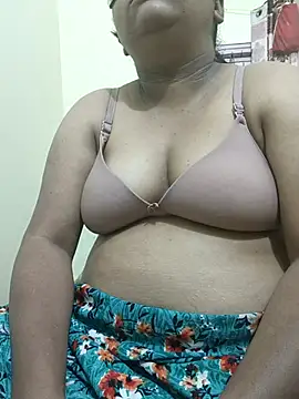 dhanshri143 online show from 11/20/25, 02:23