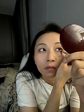 haiyan125216 online show from 11/08/25, 10:08