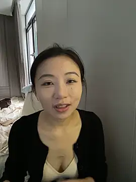 haiyan125216 online show from 11/02/25, 05:34