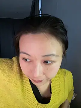 haiyan125216 online show from 11/30/25, 08:15