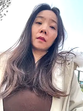 xinmeng-000 online show from 12/19/25, 04:49