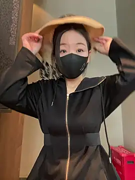 xinmeng-000 online show from 05/07/26, 08:39
