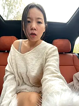 xinmeng-000 online show from 11/22/25, 04:44