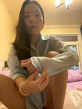 xinmeng-000 online show from 09/27/25, 12:17