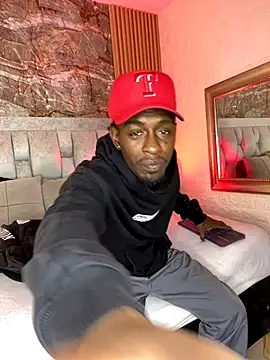 pipedark  online show from 12/16/25, 03:44