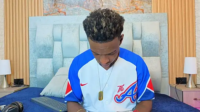 pipedark  online show from 10/05/25, 03:19