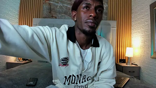 pipedark  online show from 10/01/25, 03:22