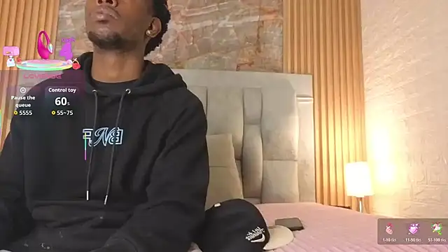 pipedark  online show from 12/04/25, 03:38