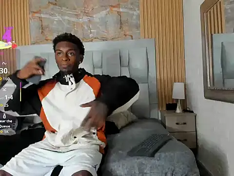 pipedark  online show from 09/30/25, 03:23