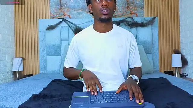 pipedark  online show from 10/30/25, 03:16