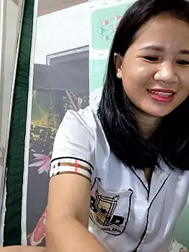 Snapshot of Maria2299 chatting on 09/15/25, 07:36 Maria2299 online show from 09/15/25, 07:36
