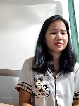 Snapshot of Maria2299 chatting on 09/23/25, 04:58 Maria2299 online show from 09/23/25, 04:58