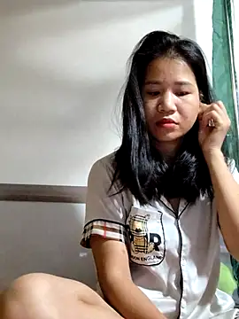 Snapshot of Maria2299 chatting on 10/08/25, 06:41 Maria2299 online show from 10/08/25, 06:41