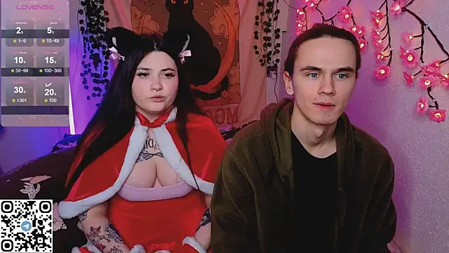 Snapshot of mirana_blade chatting on 12/21/25, 10:28 mirana blade online show from 12/21/25, 10:28