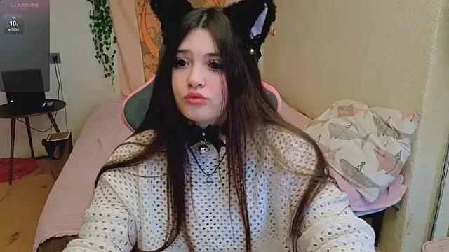 Snapshot of mirana_blade chatting on 11/08/25, 08:18 mirana blade online show from 11/08/25, 08:18