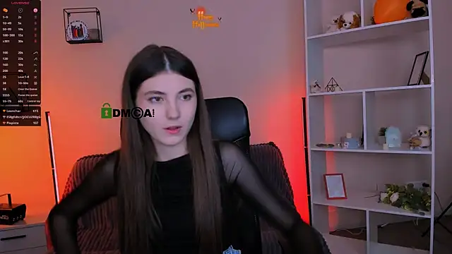 Snapshot of lissa_night chatting on 11/05/25, 01:20 lissa night online show from 11/05/25, 01:20