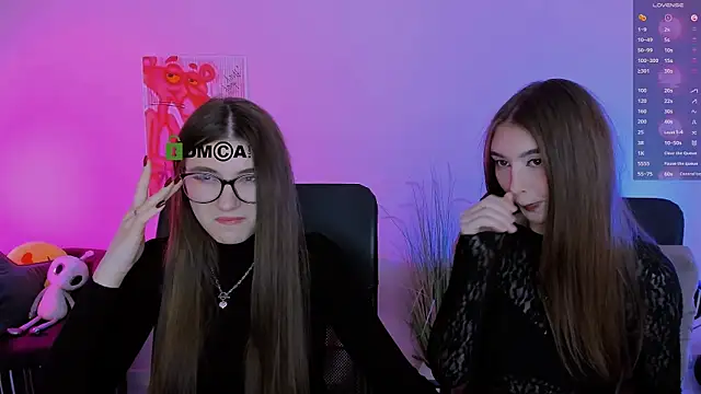 Snapshot of lissa_night chatting on 11/30/25, 02:56 lissa night online show from 11/30/25, 02:56