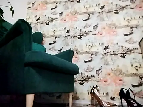 VelvetKarolina online show from 11/12/25, 01:26