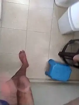 Snapshot of ricolinoSabrso92 chatting on 04/08/26, 04:30 ricolinoSabrso92 online show from 04/08/26, 04:30