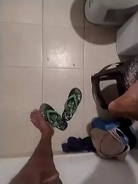 Snapshot of ricolinoSabrso92 chatting on 03/20/26, 04:57 ricolinoSabrso92 online show from 03/20/26, 04:57