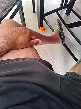 Snapshot of ricolinoSabrso92 chatting on 03/14/26, 03:29 ricolinoSabrso92 online show from 03/14/26, 03:29