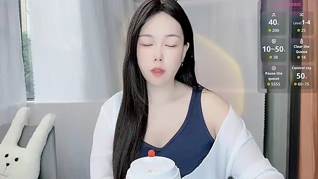 Bella Ava online show from 11/13/25, 06:50