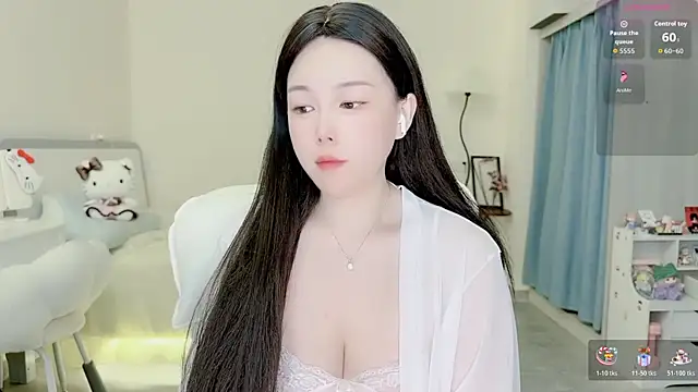 Bella Ava online show from 06/07/26, 11:21